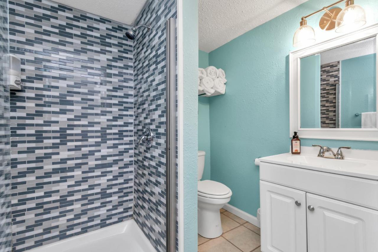 Galveston Studio - Sleeps 7 - Minutes To Beach !! Экстерьер фото